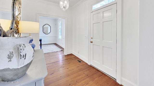 107 Robin Road, Greenville, NC 27858