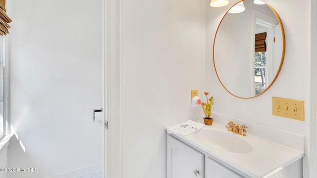 107 Robin Road, Greenville, NC 27858