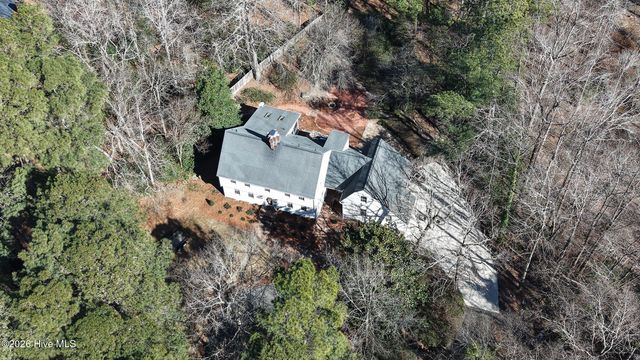 107 Robin Road, Greenville, NC 27858