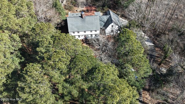 107 Robin Road, Greenville, NC 27858