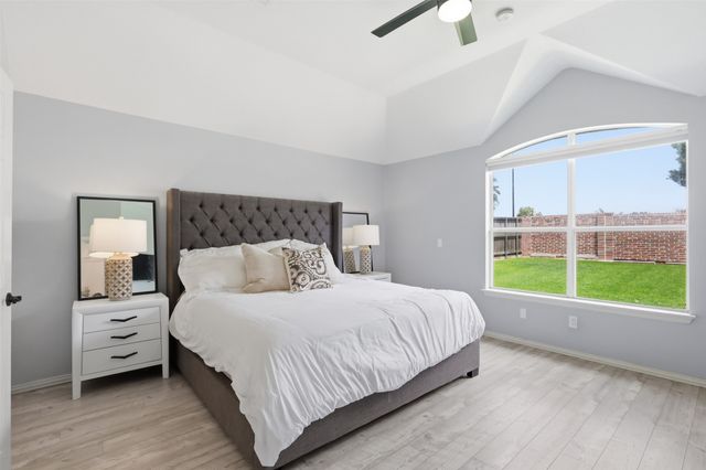 11010 Spring Lake Road, Frisco, TX 75035