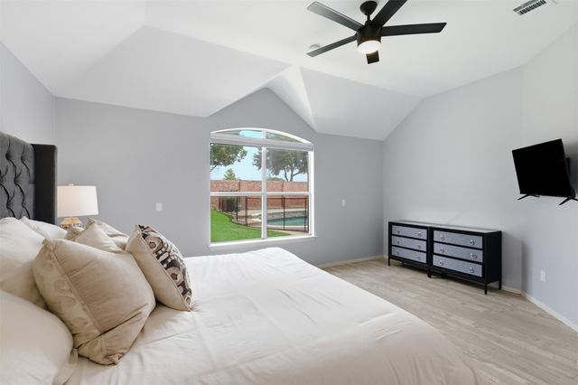 11010 Spring Lake Road, Frisco, TX 75035
