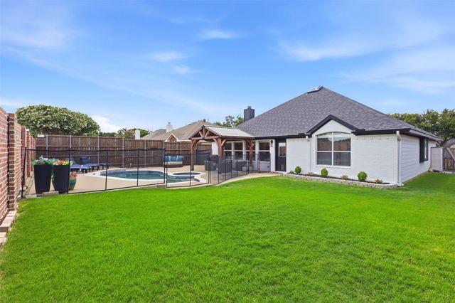 11010 Spring Lake Road, Frisco, TX 75035