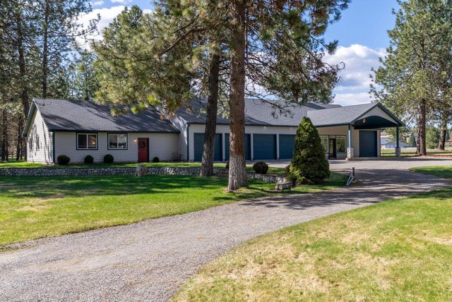 25929 E Idaho Pines Ln, Newman Lake, WA 99025