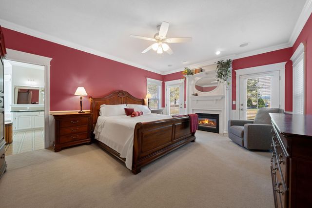 25929 E Idaho Pines Ln, Newman Lake, WA 99025