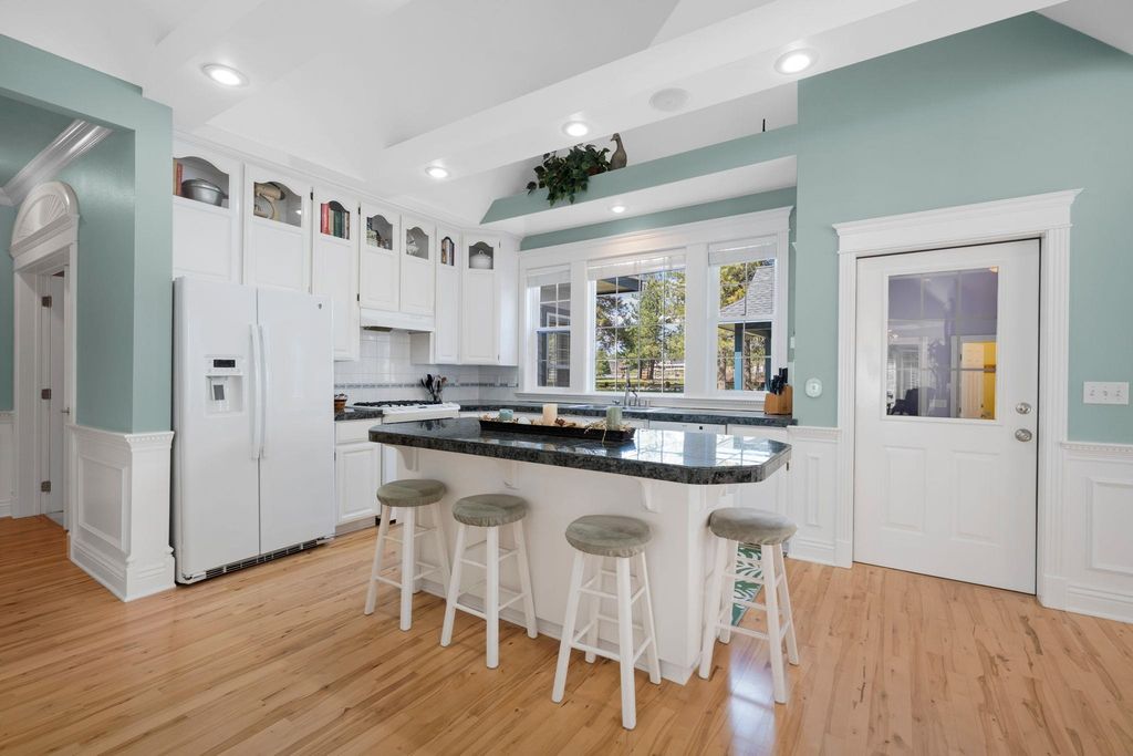 25929 E Idaho Pines Ln, Newman Lake, WA 99025 photo 8