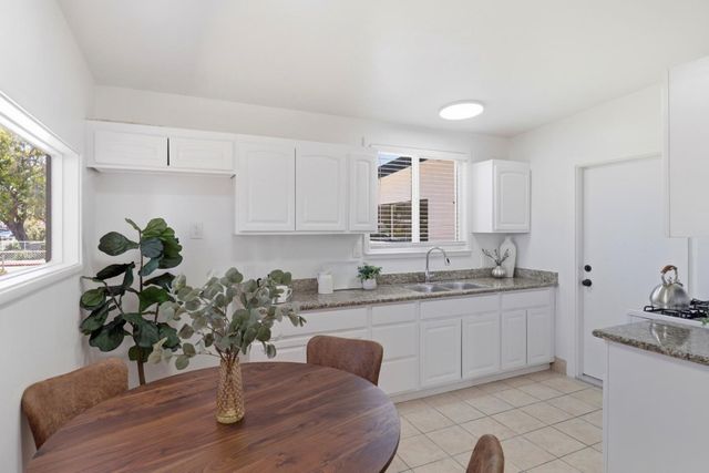 1827 Stevens Avenue, East Palo Alto, CA 94303