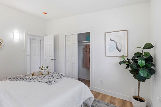 1827 Stevens Avenue, East Palo Alto, CA 94303
