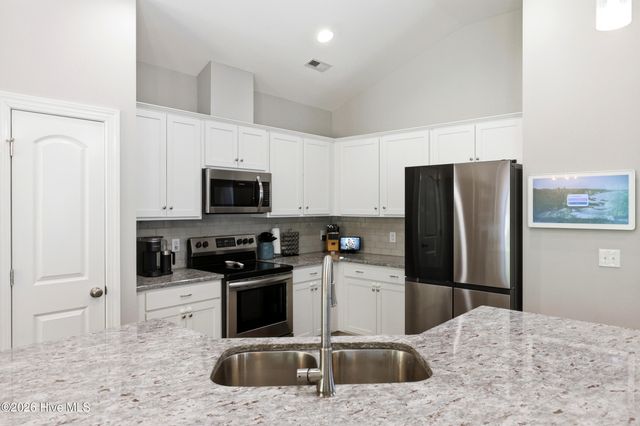 6776 Campbells Ridge Drive SE, Leland, NC 28451