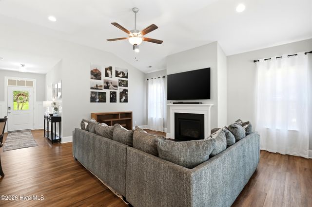 6776 Campbells Ridge Drive SE, Leland, NC 28451