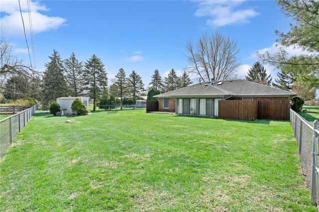 1323 W State Route 571, Tipp City, OH 45371