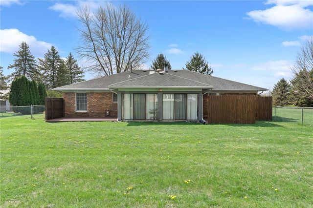 1323 W State Route 571, Tipp City, OH 45371