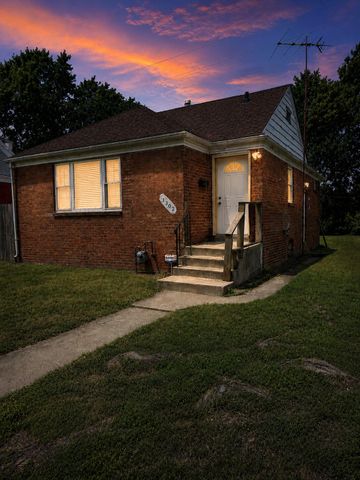1302 Dakota Street, Gary, IN 46403