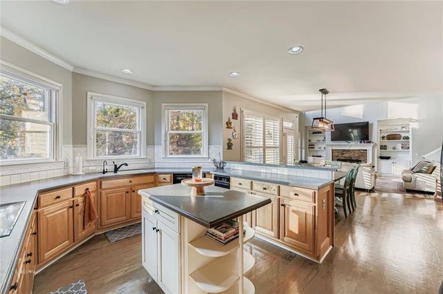 644 Gold Valley Pass, Canton, GA 30114