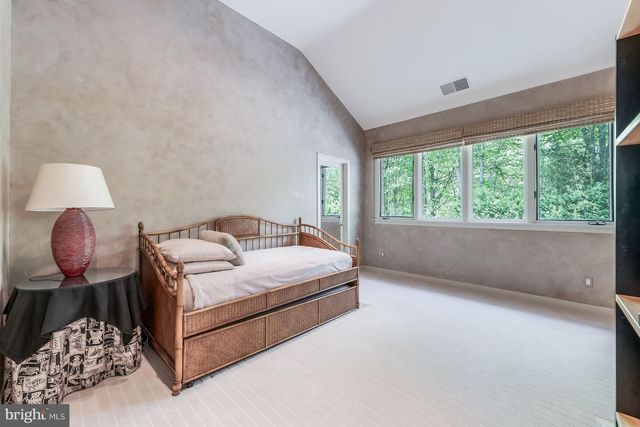 9 OAKLYN CT, Potomac, MD 20854