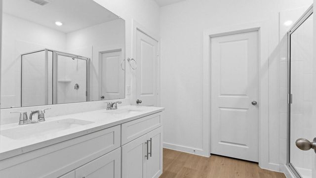 3510 Longhorn Valley Street, League City, TX 77511