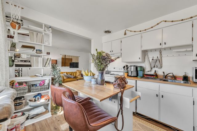 1716 Orchard Street, Ann Arbor, MI 48103