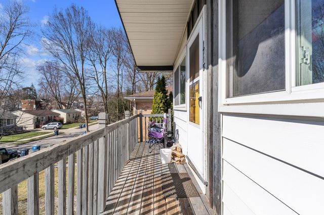 1716 Orchard Street, Ann Arbor, MI 48103