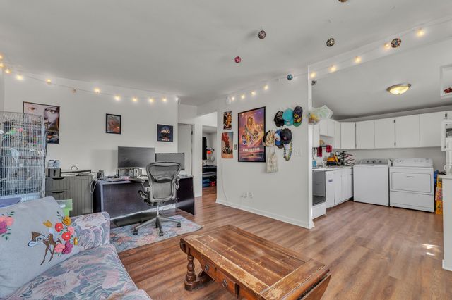 1716 Orchard Street, Ann Arbor, MI 48103