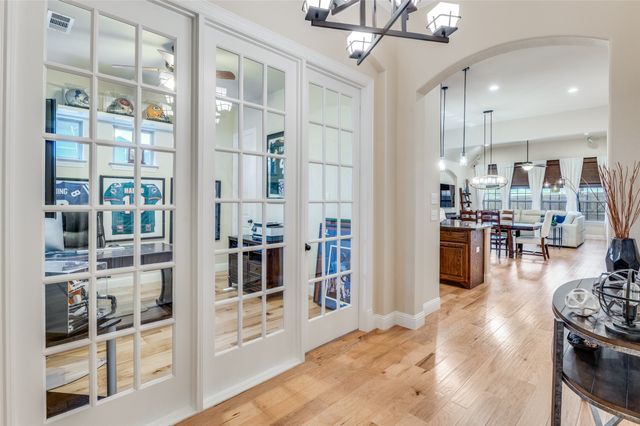 1007 Ivy Charm Way, Arlington, TX 76005