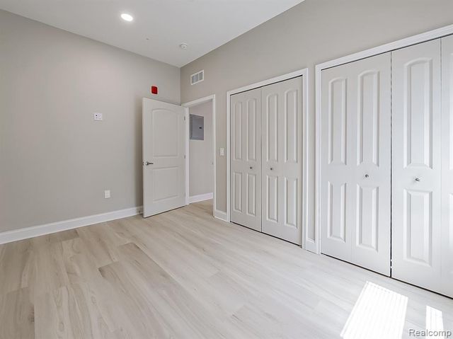 31480 Warren Rd 101, Westland, MI 48185