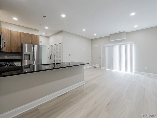 31480 Warren Rd 101, Westland, MI 48185