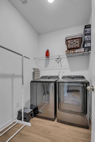 3055 Fernwood Ln, Columbia, TN 38401