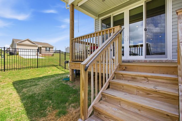 3055 Fernwood Ln, Columbia, TN 38401