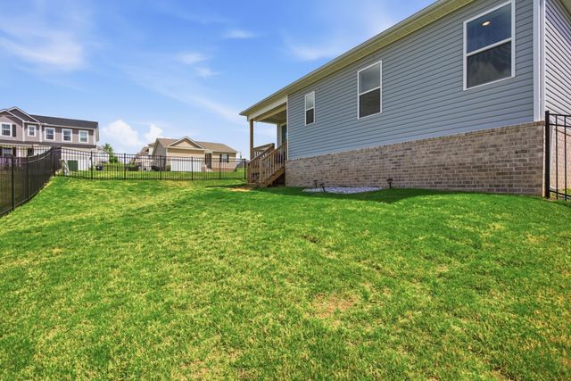 3055 Fernwood Ln, Columbia, TN 38401