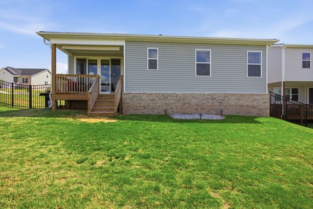 3055 Fernwood Ln, Columbia, TN 38401