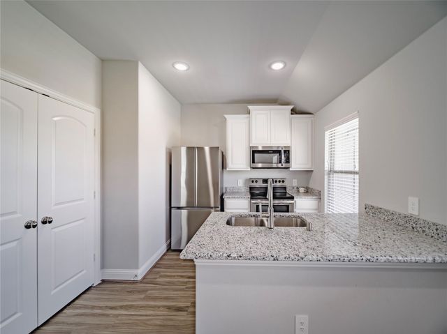 1418 Brindle Drive, Greenville, TX 75402