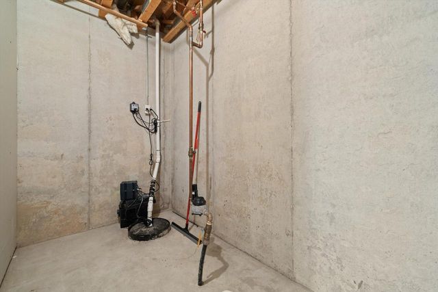 1624 Rolling Green DRIVE, Mount Pleasant, WI 53406