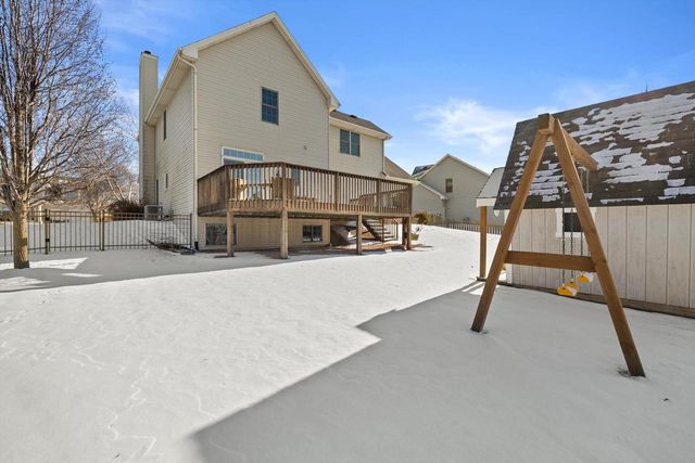 1624 Rolling Green DRIVE, Mount Pleasant, WI 53406