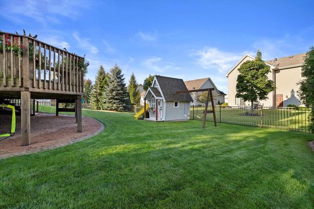 1624 Rolling Green DRIVE, Mount Pleasant, WI 53406