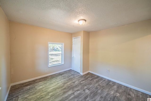 1152 N 14th Street, Paducah, KY 42001