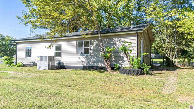 1152 N 14th Street, Paducah, KY 42001