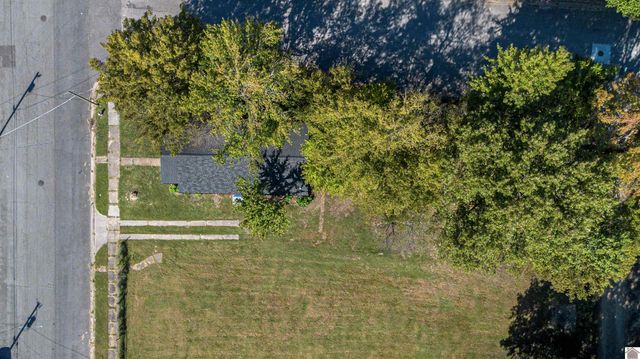 1152 N 14th Street, Paducah, KY 42001