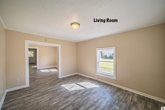 1152 N 14th Street, Paducah, KY 42001