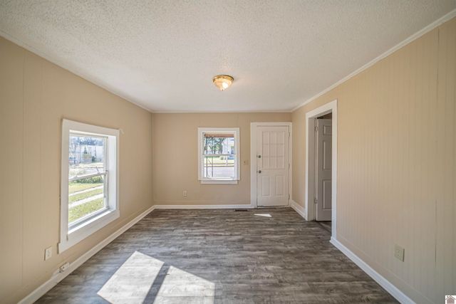 1152 N 14th Street, Paducah, KY 42001