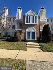 13 MICHELE CT #118, Levittown, PA 19057
