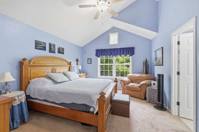 9767 Gable Drive, Eden Prairie, MN 55347
