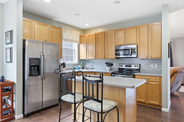 9767 Gable Drive, Eden Prairie, MN 55347