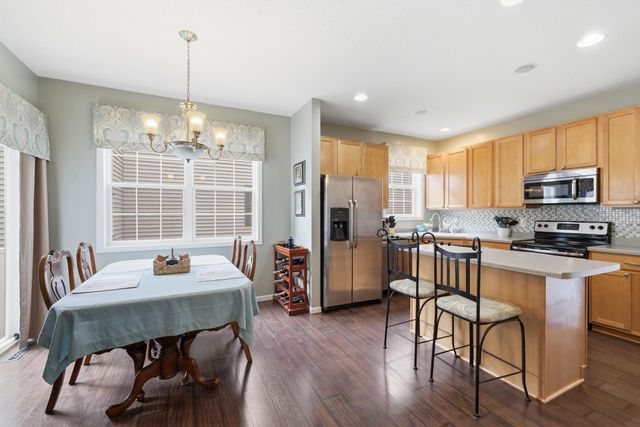 9767 Gable Drive, Eden Prairie, MN 55347