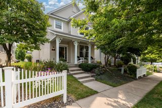 9767 Gable Drive, Eden Prairie, MN 55347