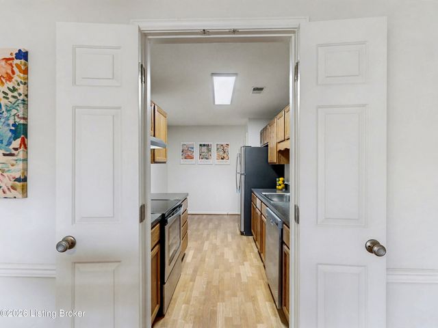 1109 Donard Park Ave, Louisville, KY 40218