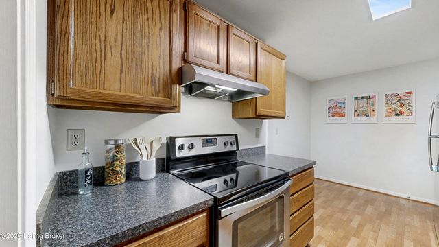 1109 Donard Park Ave, Louisville, KY 40218