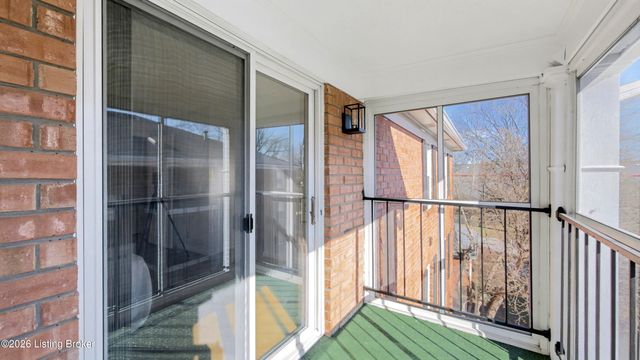 1109 Donard Park Ave, Louisville, KY 40218