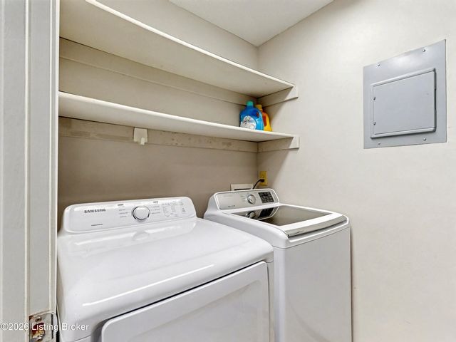 1109 Donard Park Ave, Louisville, KY 40218