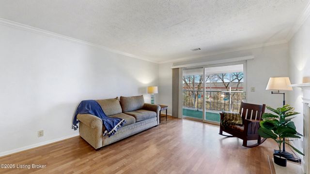 1109 Donard Park Ave, Louisville, KY 40218