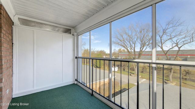 1109 Donard Park Ave, Louisville, KY 40218